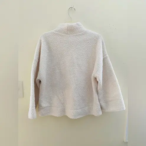Gap NWT  Fleece Sweatshirt for women