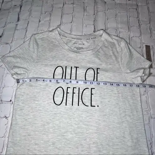 Rae Dunn  Women’s Out of Office Short Sleeve Graphic Tee Sz S