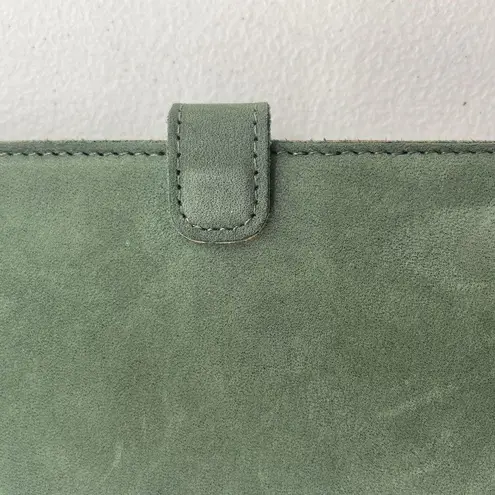 SNAKEHIVE Green Suede Leather Wallet 12 Pro Max Apple iPhone Case ID Card Holder