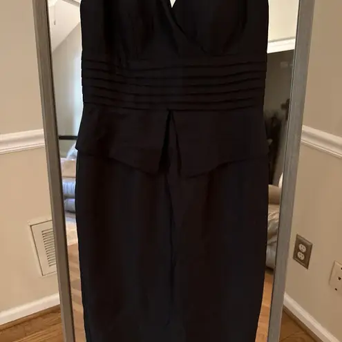 London Times Sheath Dress Size 6 Woman’s Sheath V-Neck Sleeveless