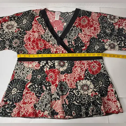 julie's closet Blouse Womens Size 1X Floral Embellished Kimono Style Red Black