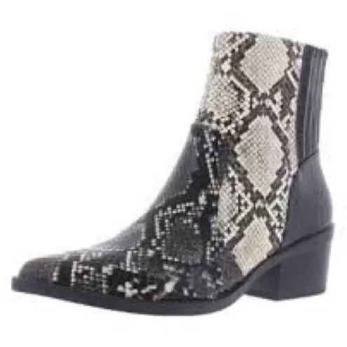 DV dolce Vita Zada ankle boots snake print leather pointed toe size 8.5 Black