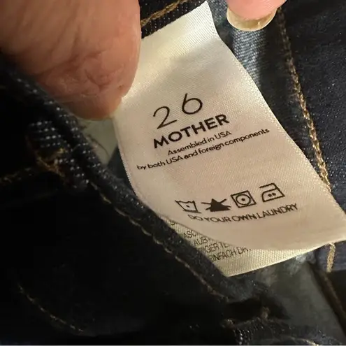 MOTHER Denim MOTHER Looker High-Rise Skinny Jean Size 26 Frayed Ankle Dark Wash