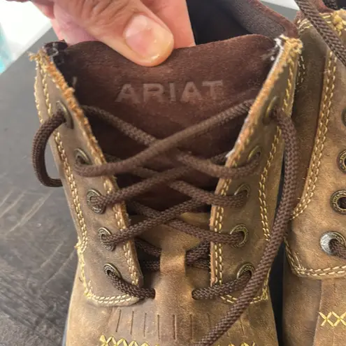 Ariat  Canyon Work hiking Ankle Boots Womens 7.5 B Tan Lace Up Ranch Cowgirl