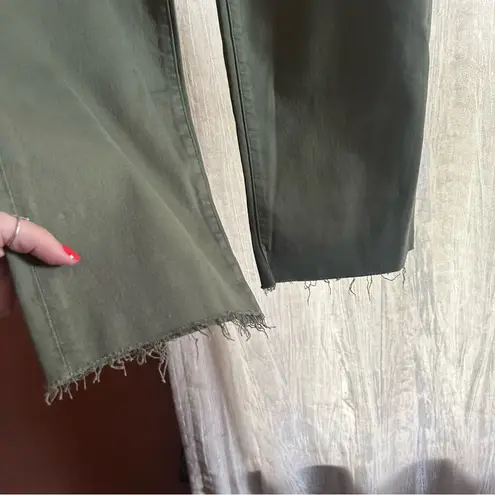 DAZE Sundaze Carpenter Jean Utility Cargo Workwear Olive Green Raw Hem NEW Sz 28