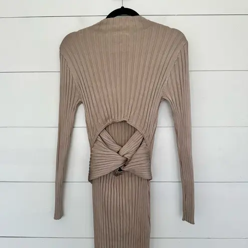 Roam Women’s Medium Ribbed Mackay Dress Flawed Tan