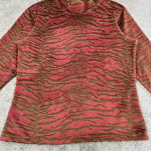 Wooly Bully Wear Women’s Textured Tiger Print Pullover Top Mock Neck M Brown Size M - Image 4