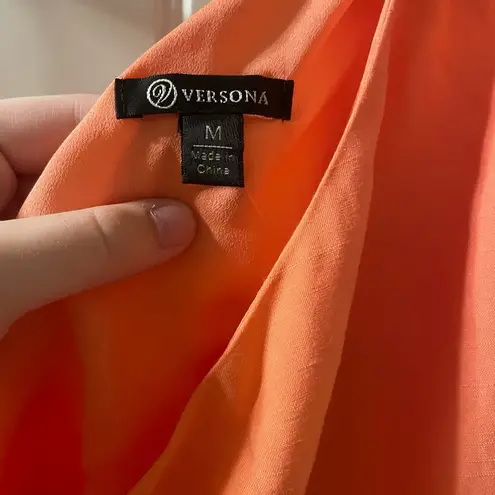 Versona one shoulder top