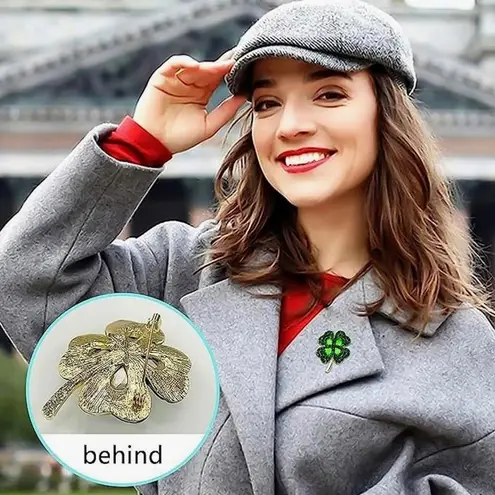 Fashion Rhinestone Four Leaf Clover, Shamrock Brooch, Pin, Green, Gold, Sparkly Green