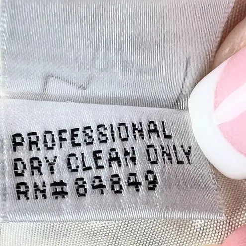 Carmen Marc Valvo Sleeveless Cocktail Dress 2 Fit & Flare Tan Black Old Money