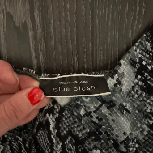 Blue Blush Blue and grey snakeskin dress in a size small from the brand 