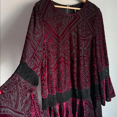 IC by Connie K Boho Velvet Burnout Bell Sleeve Tunic top – Burgundy & Black XL Red