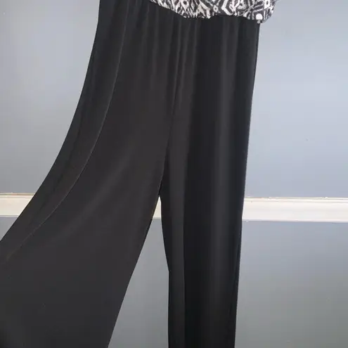 Karen Kane Black and White V-Neck Sleeveless Jumpsuit Small