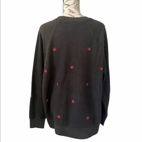 PINK - Victoria's Secret Victoria’s Secret black and red rose fleece sweater Sherpa sweater pullover