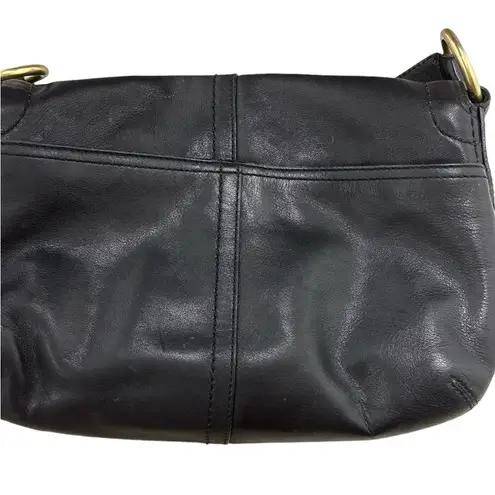 Coach #F11842 Vintage Soho Black Buckle Flap Shoulder Bag Coach #F11842 Vintage Soho Black Buckle Flap Shoulder Bag
