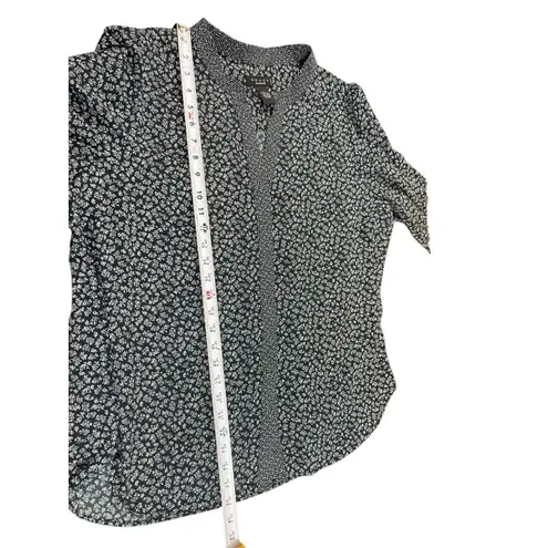 Grace The Perfect Fit 1X Navy Floral Print Button Up Split Neck Long Sleeve Top Blue