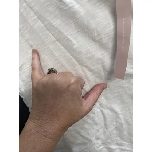 Avec Les Filles Alec Les Filled White Tee Size XS With Lace Up Shoulders (b32)