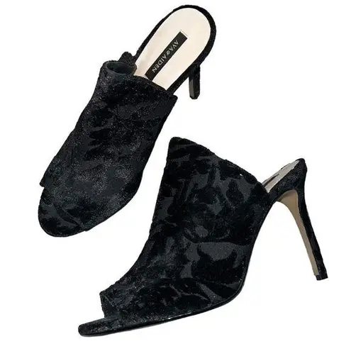 Ava & Aiden NEW NWOB Cora Black Floral Velvet Mule Heels
