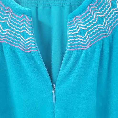 Vanity Fair VTG House Coat Womens M Blue Embroidered Collar Cuffs Fleece Long