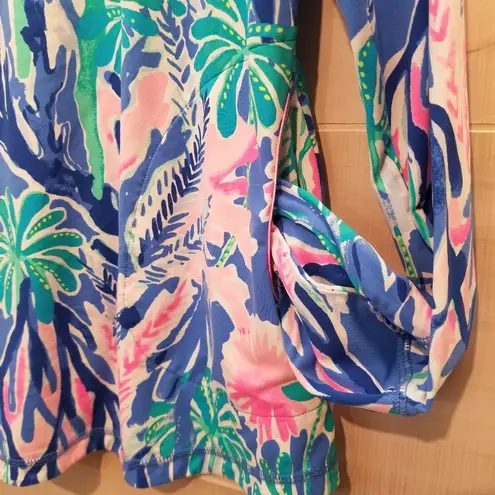 Lilly Pulitzer {S}  LUXLETIC Jet Stream Delaynee Popover 1/4 Zip. UPF 50+