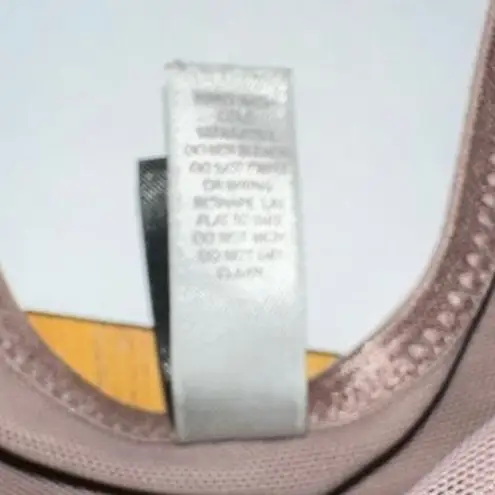 Paramour Mink Full Coverage Bra Memory Foam Cups Adjustable Straps Women's 40DDD Size undefined