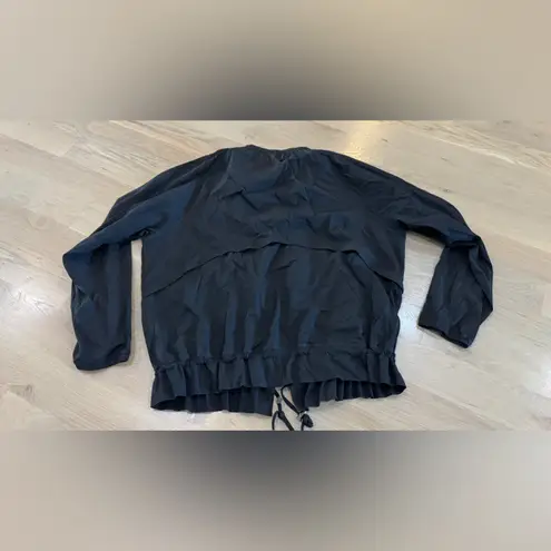 Athleta  Avenue light weight jacket black size large