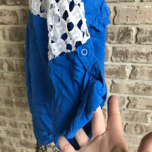 Lulumari Blue Tie front top Metal Skull Collar