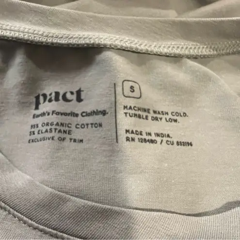 Pact Olive Green Cool Stretch Fitted Long Sleeve T shirt size small