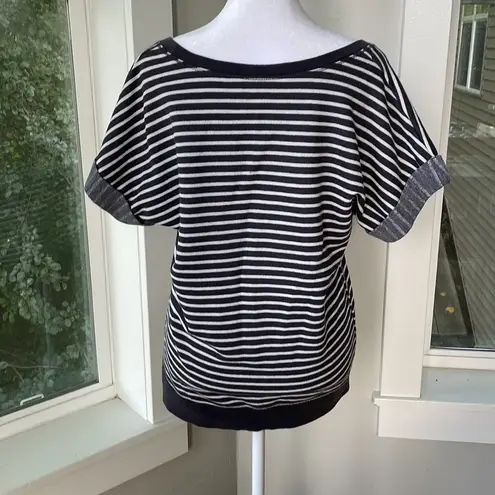 Hanes Navy and White Striped Short Sleeve Sweatshirt Size Small Blue