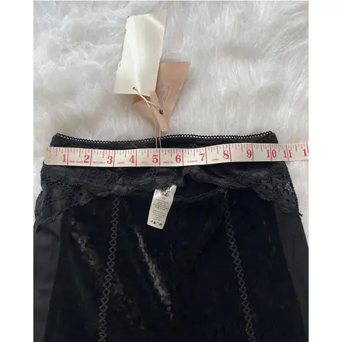 We Are HAH I can xxxplain Pants Legging Velvet Lace Black Hi Waist Size XS - NWT