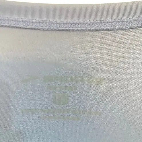 Brooks Brothers Brooks short sleeve blue crew neck vented sides light baby blue see measurements