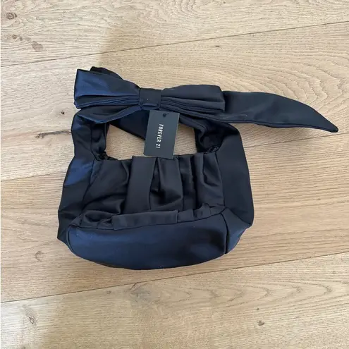 Forever 21  - Bow Handle Satin Evening Bag in Black