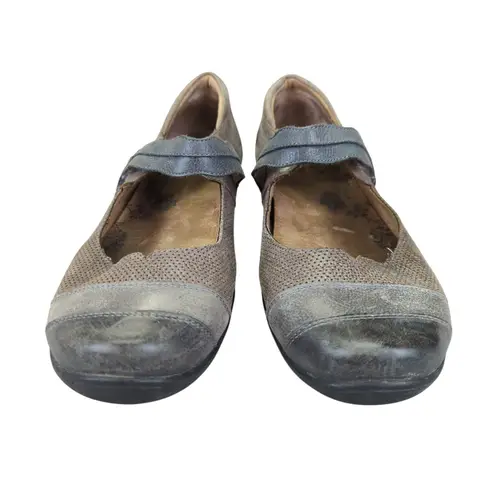 TAOS Bravo Mary Jane Shoes MJ Womens 11 EU 42 Leather Comfort Taupe Button Strap Gray