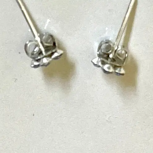 Nordstrom   flower blue stone earrings