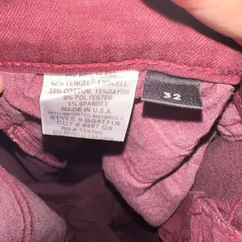 Bridge by GLY burgundy mid rise flared 32 jeans