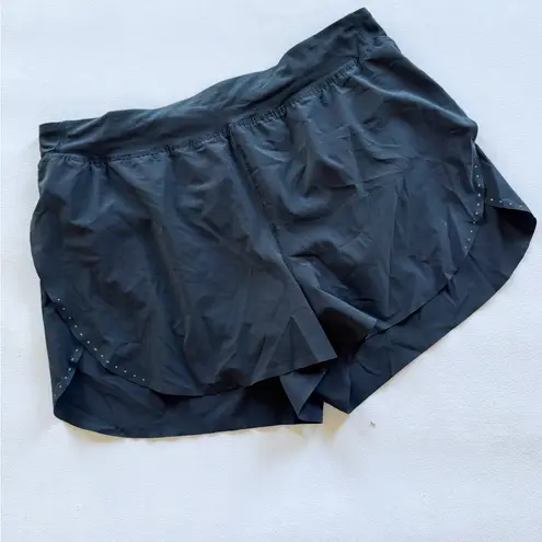 Lululemon  Fast  Free High-Rise Classic-Fit Split Short 3" size 14 066-A thumbnail 3