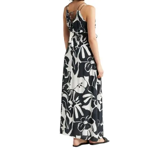 Elan Small Maren Maxi Dress Black White Front Slit Cruise Wear V Neck Boho Flowy