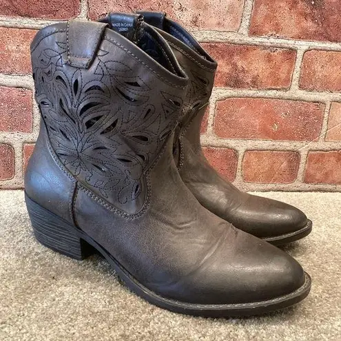 American Eagle  Jesse Women’s Gray western boots size 11