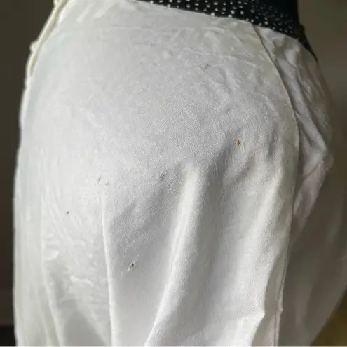 Leslie Fay VINTAGE 1980s black & white blouse -