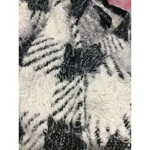 August Silk Women's Black and White Fuzzy Plaid Open Front Cardigan size L