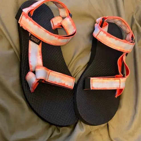 Teva  sandals new size 7