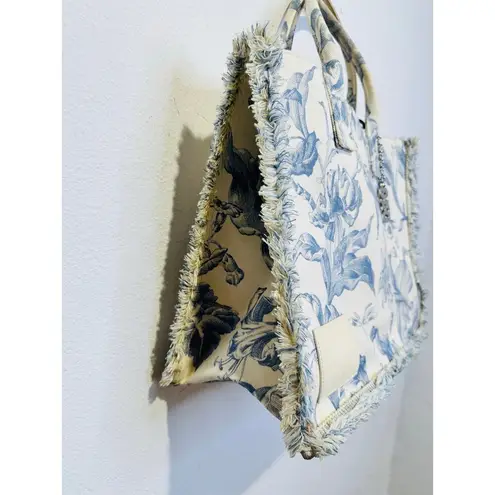 Sandro Women's Blue Floral Print Magnetic Closure Frayed Edges Kasbah Tote Bag