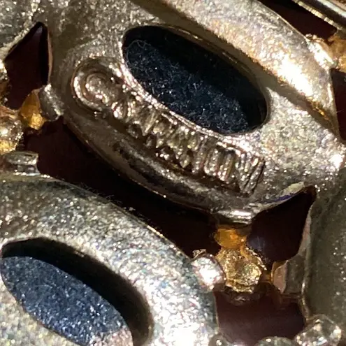 Vintage Sarah Coventry Light of the East Mosaic Brooch Vintage Gold