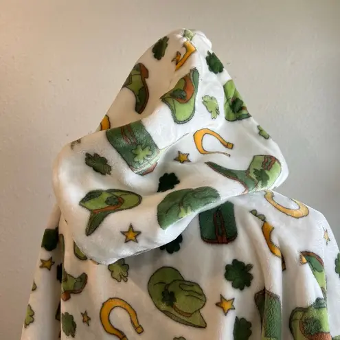 Throwzy Lucky Western Cowgirl Hooded Oversized Soft Lounge Sweater One Size Green Size XL