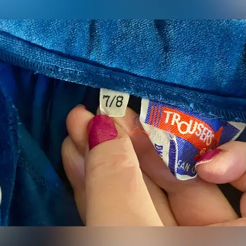 TROUSERS UP Elegant Blue Velvet Button