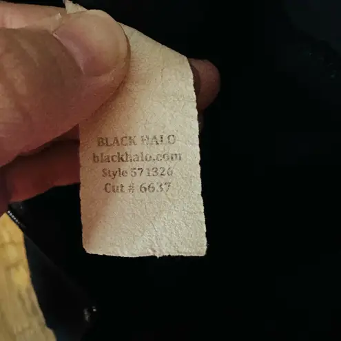 Black Halo Women's Silk Black Top Skinny Fitted Pockets Jumpsuit Size 2