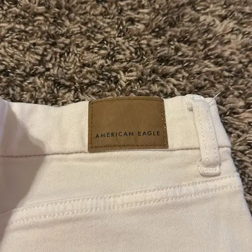 American Eagle  Curvy Hi-Rise Shortie Jean Shorts 18 White - Image 3
