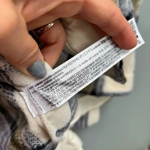 ZARA  Oversized Plaid Wool Blend Shacket S - Image 11