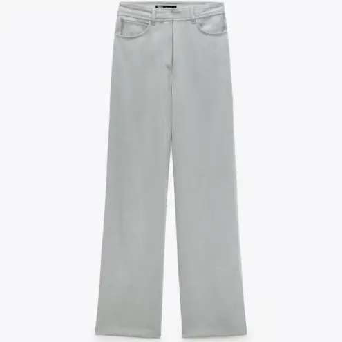 ZARA NWT  High waisted pants with five pockets. Wide leg. Front‎ zip, metal hook - Image 3