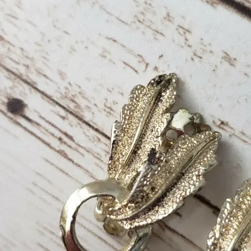 Vintage Clip On Earrings Leaf Duo Gold Tone 1.25"